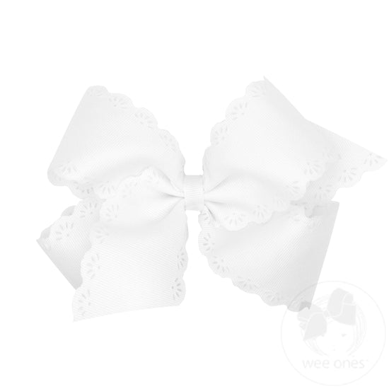 Small King Eyelet Embossed Bow