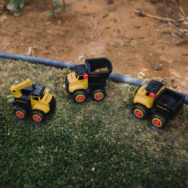 Stanley Jr. Take Apart Dot 5 Piece Set & Battery Operated Screwdriver