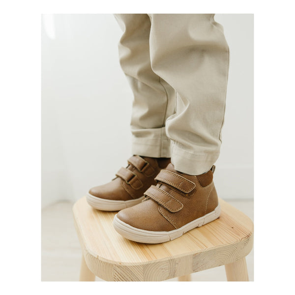 Chestnut Otis Sneaker