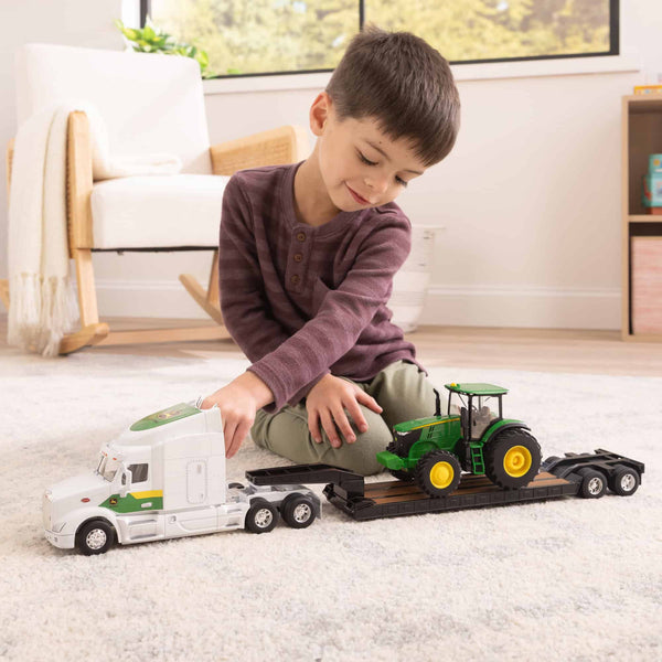 1:32 Peterbilt Model 579 Semi w/ Lowboy Trailer & John Deere Tractor