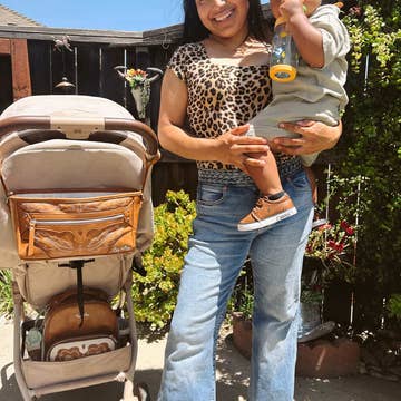 Nash Saddle Adjustable Travel Stroller + Wagon Caddy