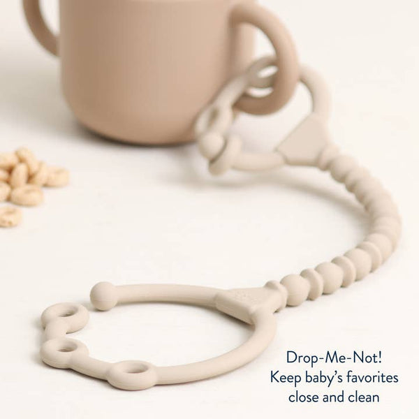 Itzy Strap Pack™ - Toy and Snack Cup Strap - Tan/Cream