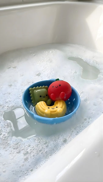 Itzy Splash Pals™ - Bath + Water Toy - Pasta
