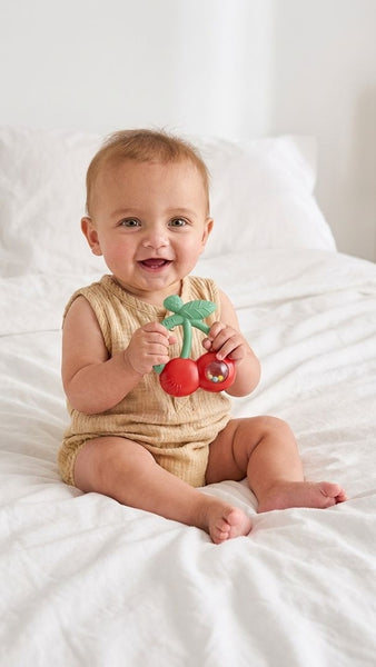 Itzy Bitzy Shake™ - Silicone Teether with Rattle - Cheeries