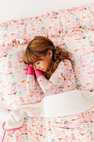 Dolly Plush Toddler Blanket