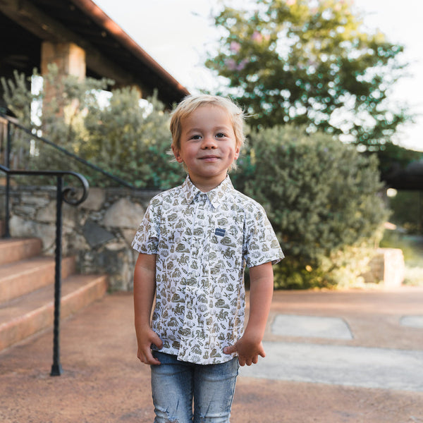 Into The Wild Performance Button Up
