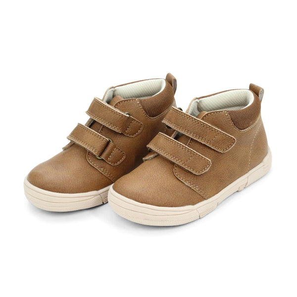 Chestnut Otis Sneaker