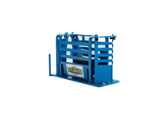Priefert Cattle Squeeze Chute Blue