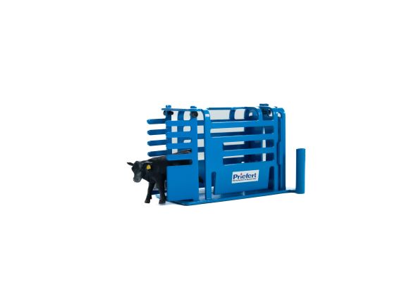 Priefert Cattle Squeeze Chute Blue