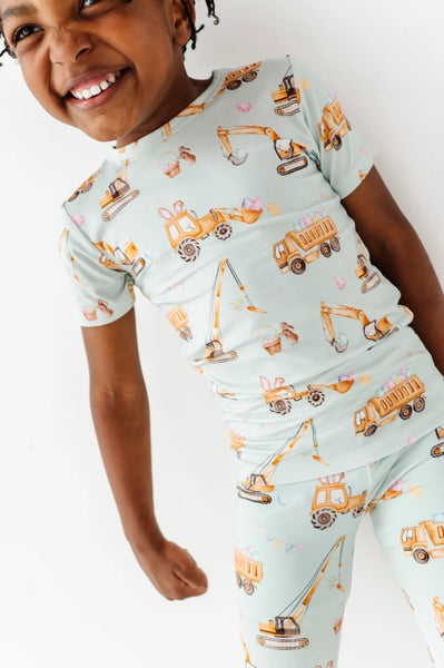 Egg-scavator 2-Piece Pajamas