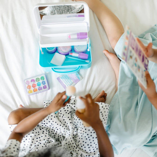 LOVE YOUR LOOK - Makeup Kit Play Set