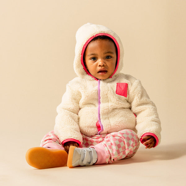 Gentle Cream Magnetic Sherpa Jacket