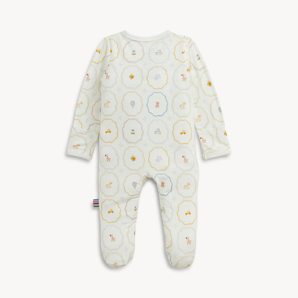 Nursery Magic Cream Magnetic Footie