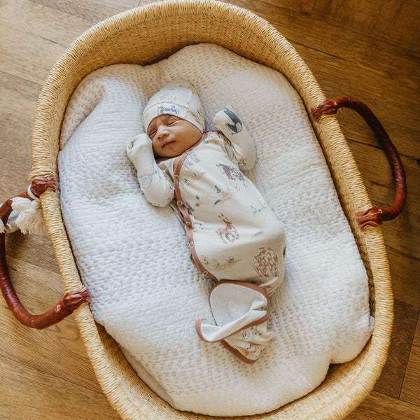 Montana Newborn Knotted Gown