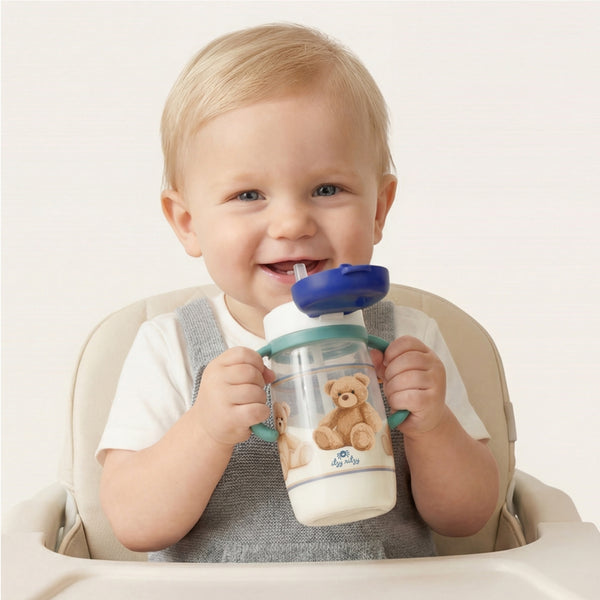 Itzy Sips™ - Straw Cup with Snap-Close Lid - Bear
