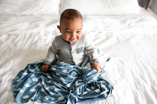 CP Knit Blanket Single - Quarterback