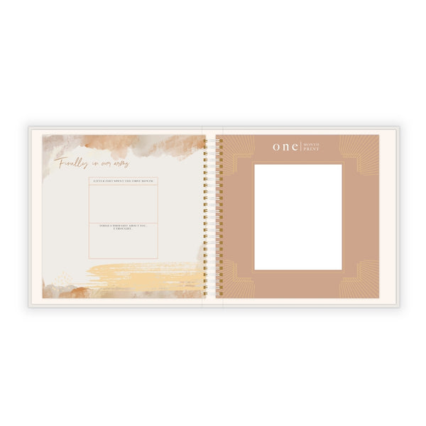 My Foot Book: Footprints Through the First Year