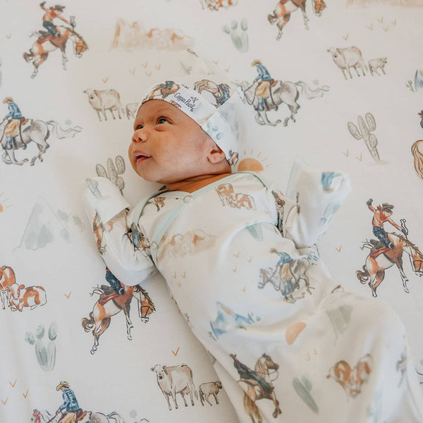 Boone Newborn Knotted Gown