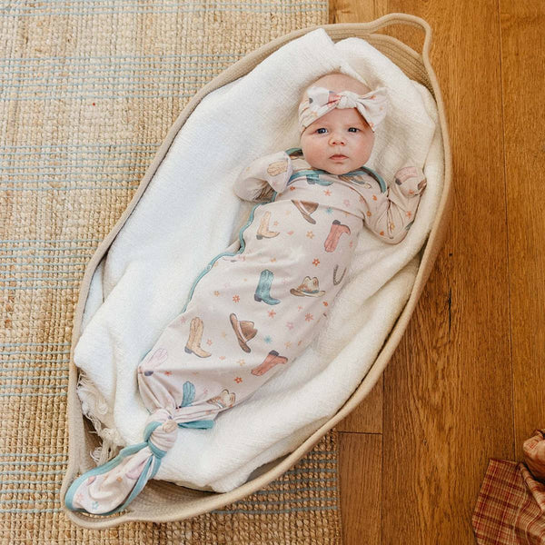 Cheyenne Newborn Knotted Gown