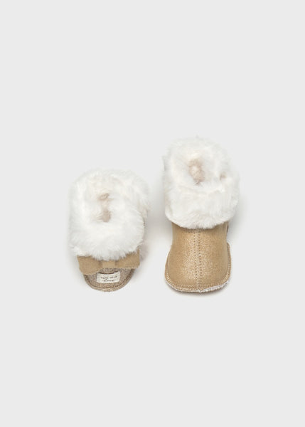 Newborn Girl Faux Fur Lined Boots