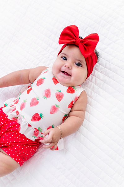 Sweet Strawberry Swing Top Set