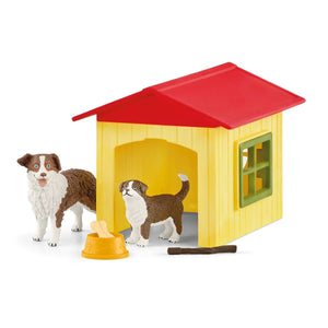 Farm World Friendly Dog House 42573