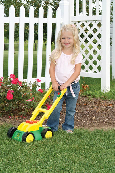 JOHN DEERE REAL SOUNDS LAWN MOWER